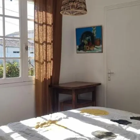 بيت للعطل Maison A 250m De La Au Calme Sous Les Pins